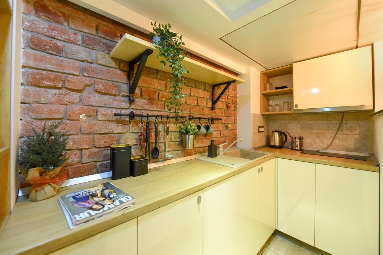 Central Comfort - Duplex-Style Studios On Regina Elisabeta Boekarest Kamer foto