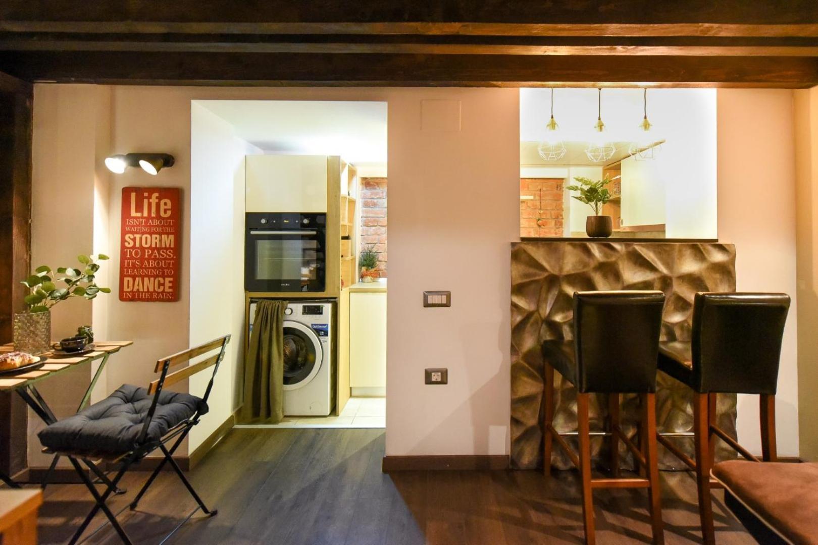 Central Comfort - Duplex-Style Studios On Regina Elisabeta Boekarest Kamer foto