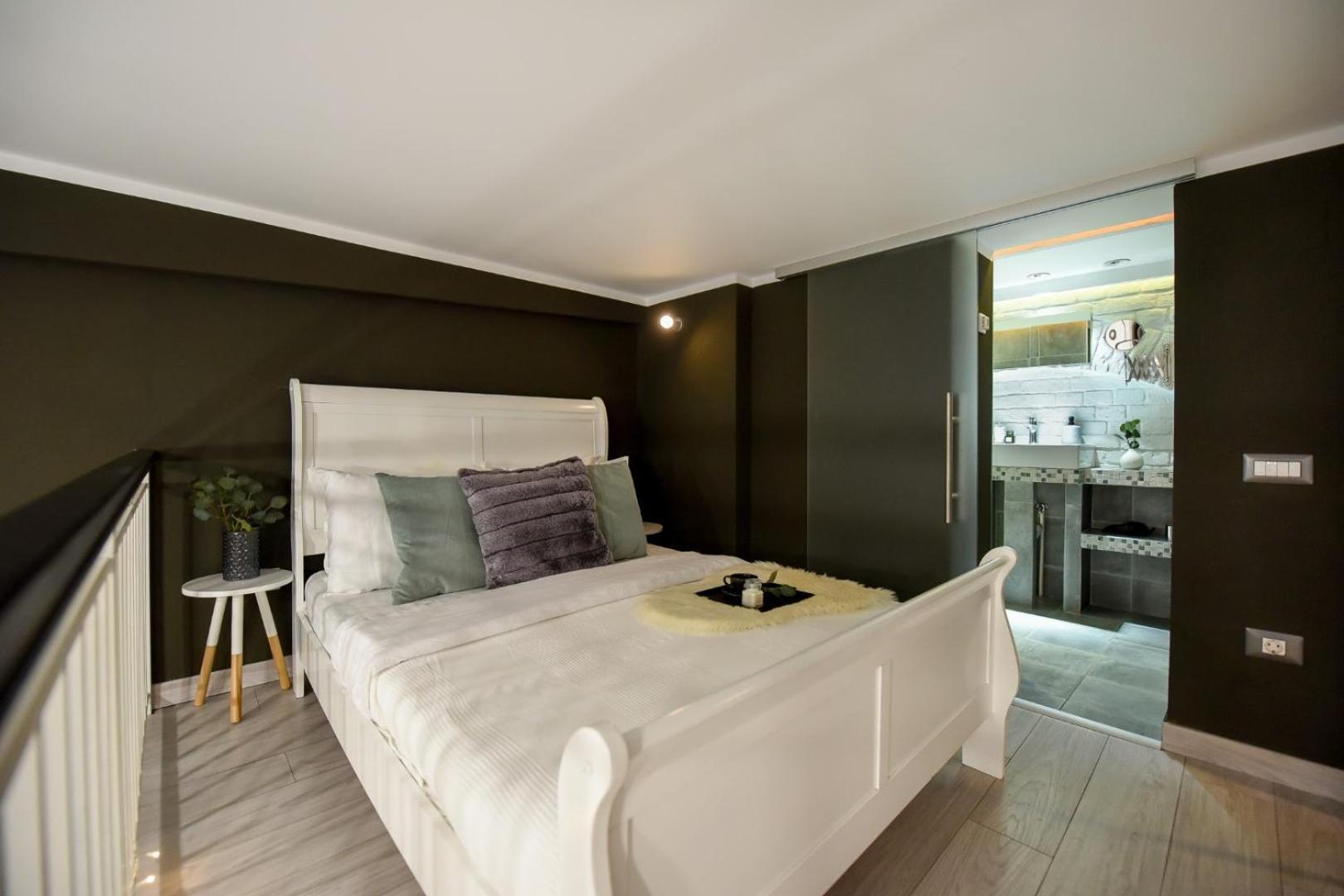 Central Comfort - Duplex-Style Studios On Regina Elisabeta Boekarest Buitenkant foto